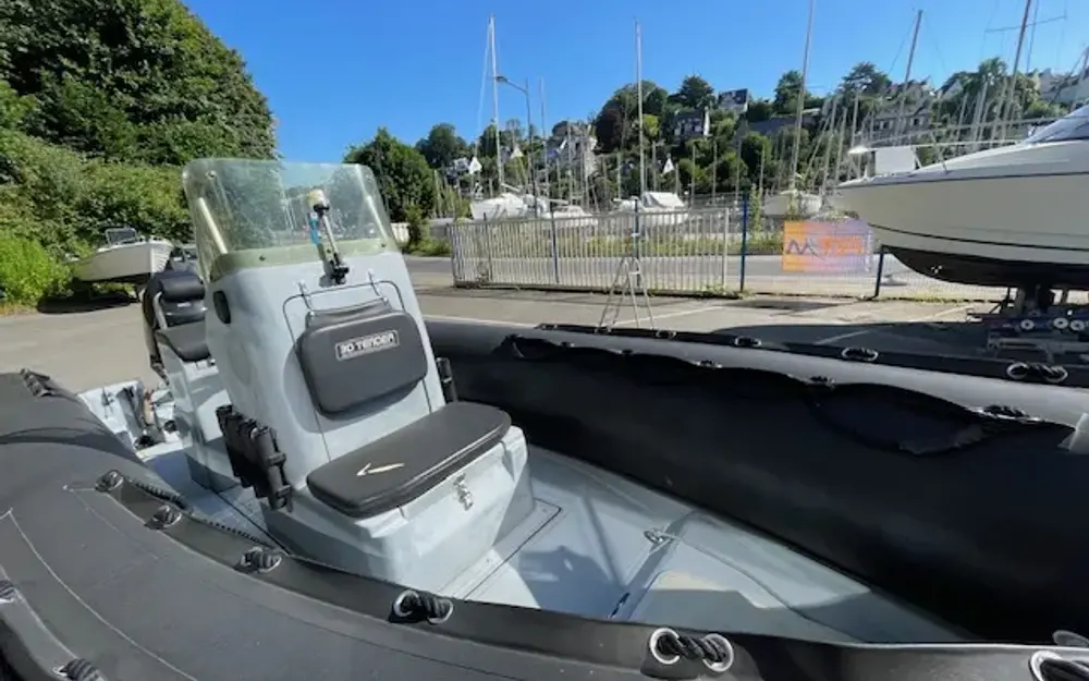 slider 6 3D Tender Patrol 550
