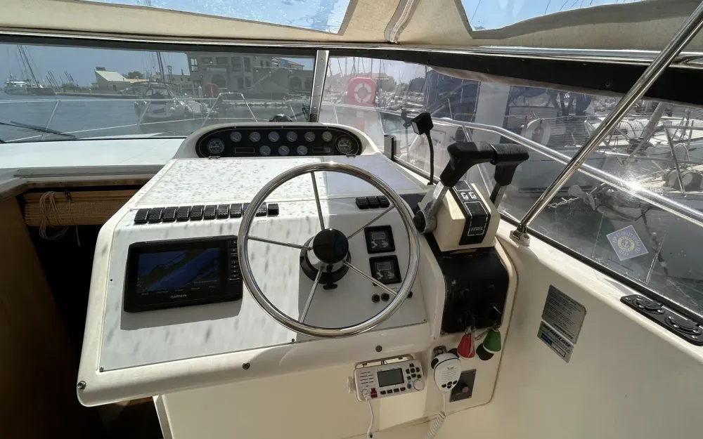 slider 13 Fairline Targa 30