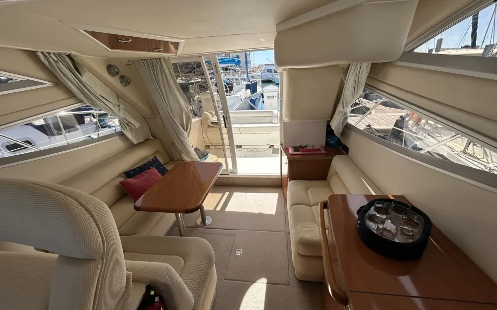 slider 19 Sealine  F 34