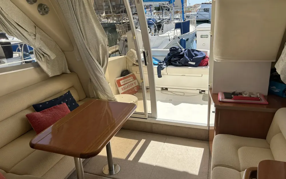 slider 3 Sealine  F 34