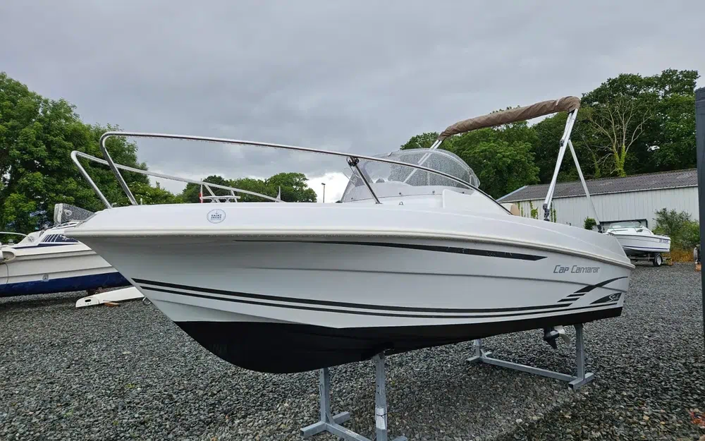 slider 2 Jeanneau Cap Camarat 5.5 CC