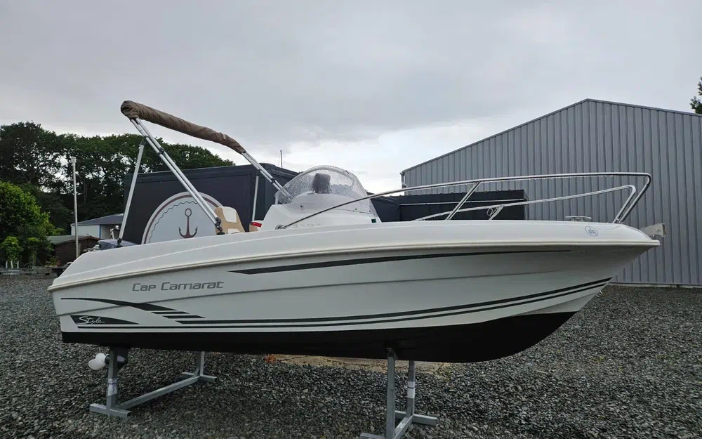 slider 1 Jeanneau Cap Camarat 5.5 CC