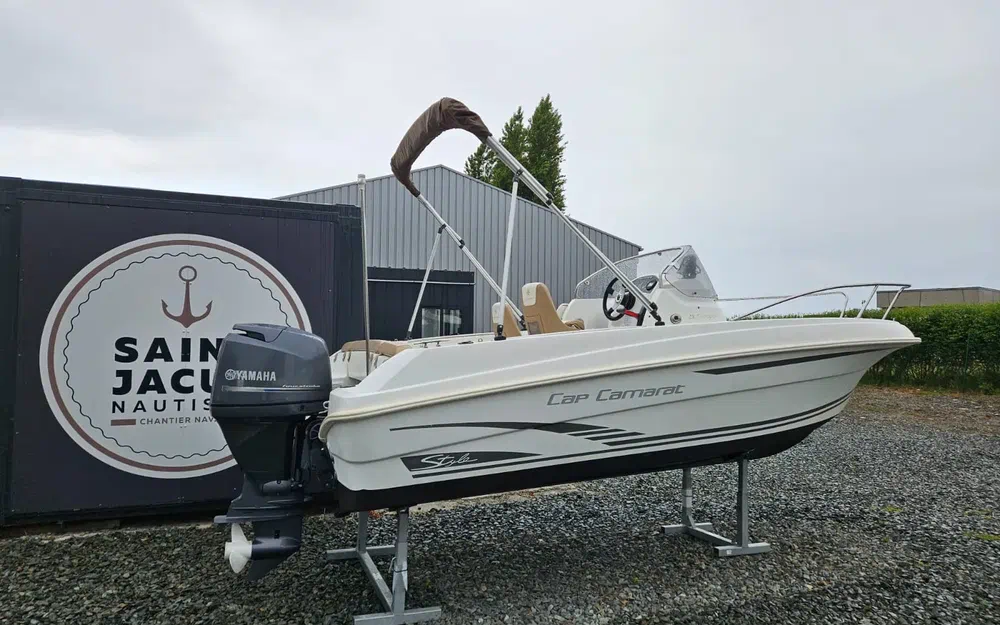 slider 0 Jeanneau Cap Camarat 5.5 CC