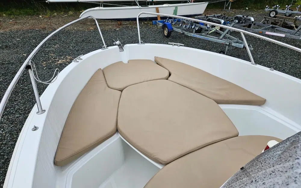 slider 9 Jeanneau Cap Camarat 5.5 CC