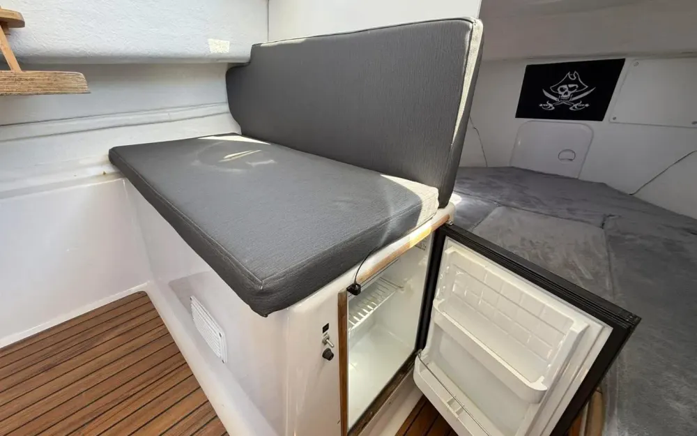 slider 8 Quicksilver  650 Camping