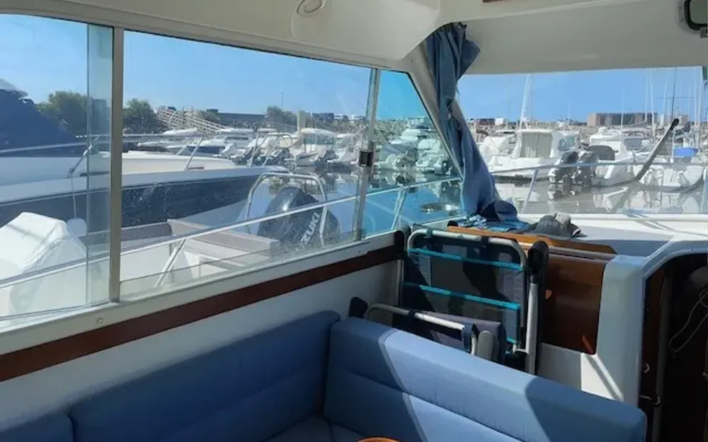 slider 4 Beneteau Antares Serie 9 Limited
