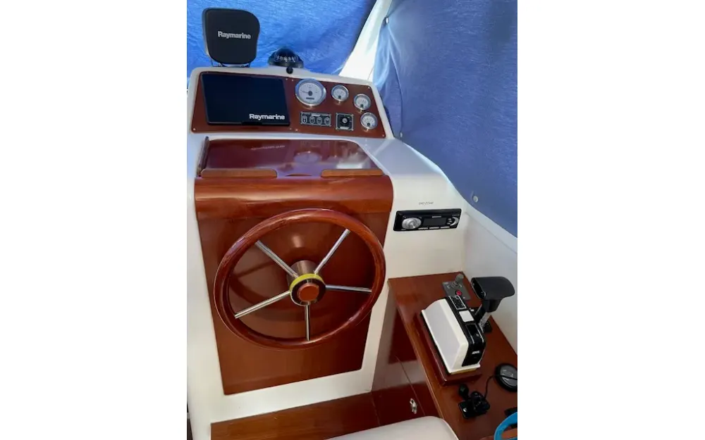 slider 7 Beneteau Antares Serie 9 Limited
