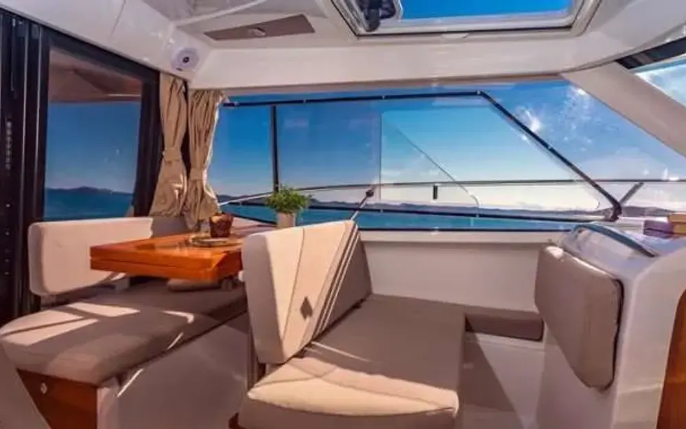 slider 4 Jeanneau Merry Fisher 855