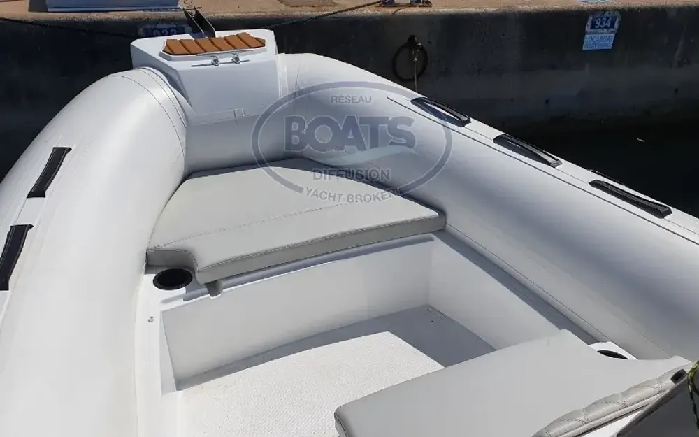 slider 4 Tiger Marine Top Line 600