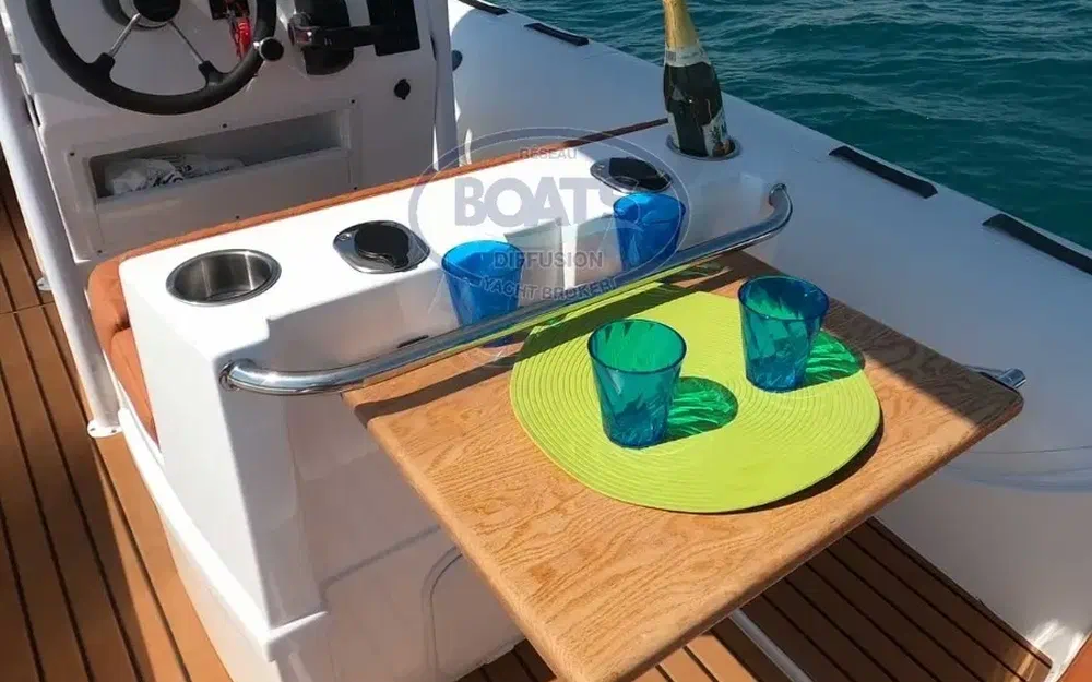 slider 3 Tiger Marine 620 pro line