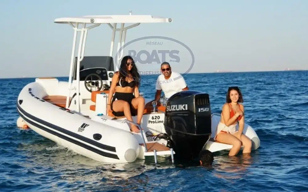 slider 8 Tiger Marine 620 pro line