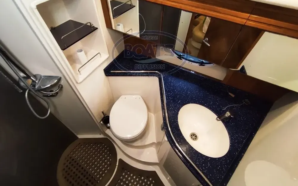 slider 10 Elan Motoryachts Elan Power 42