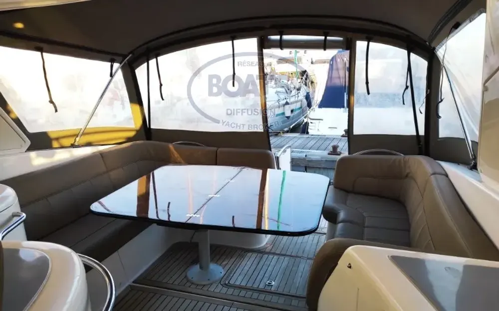 slider 4 Elan Motoryachts Elan Power 42