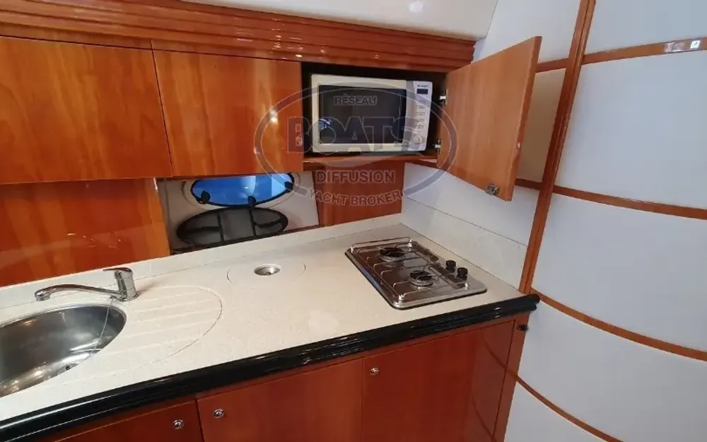 slider 8 Elan Motoryachts Elan Power 42