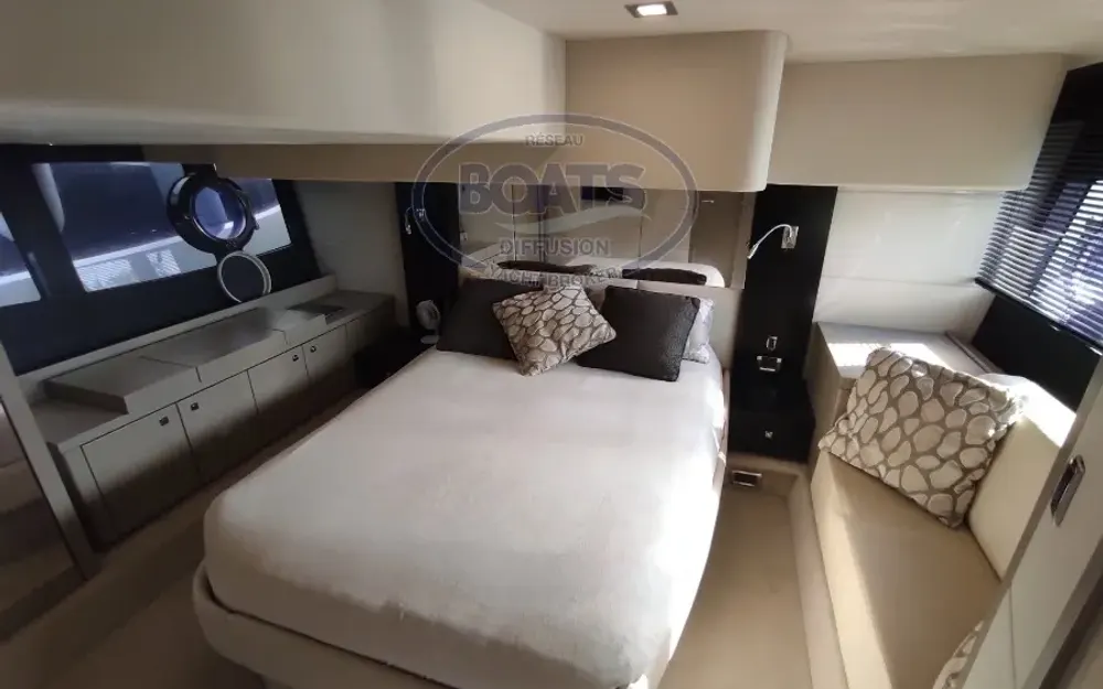slider 3 Sunseeker Portofino 48