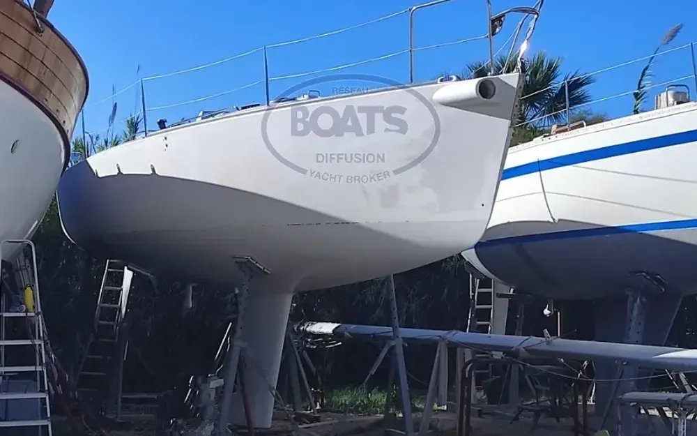 slider 1 J Boats  J 120