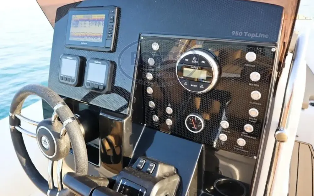 slider 4 Tiger Marine Top Line 950