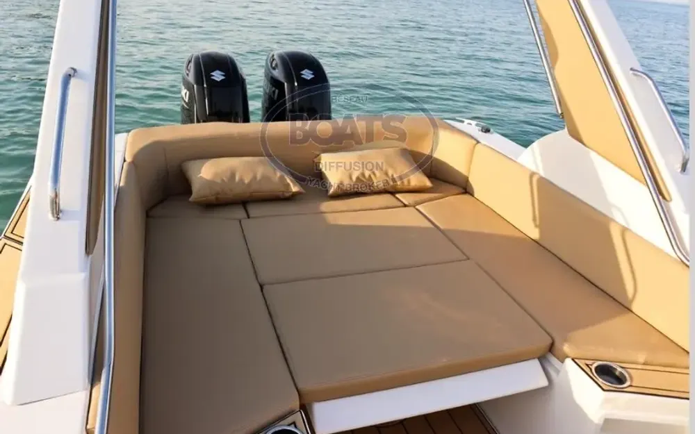 slider 8 Tiger Marine Top Line 950