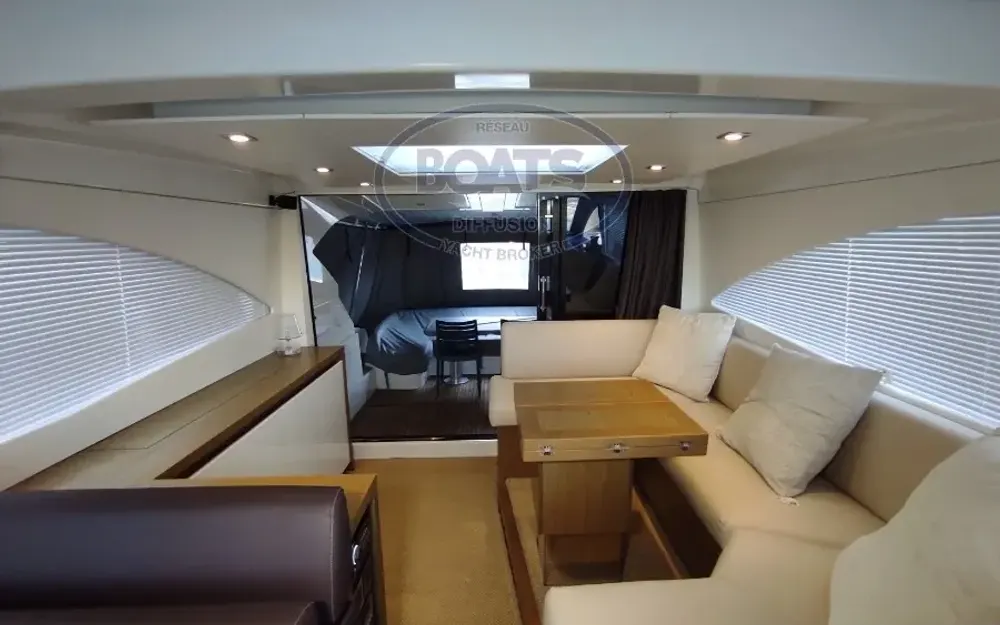 slider 3 Beneteau Gran Turismo 49 Ht