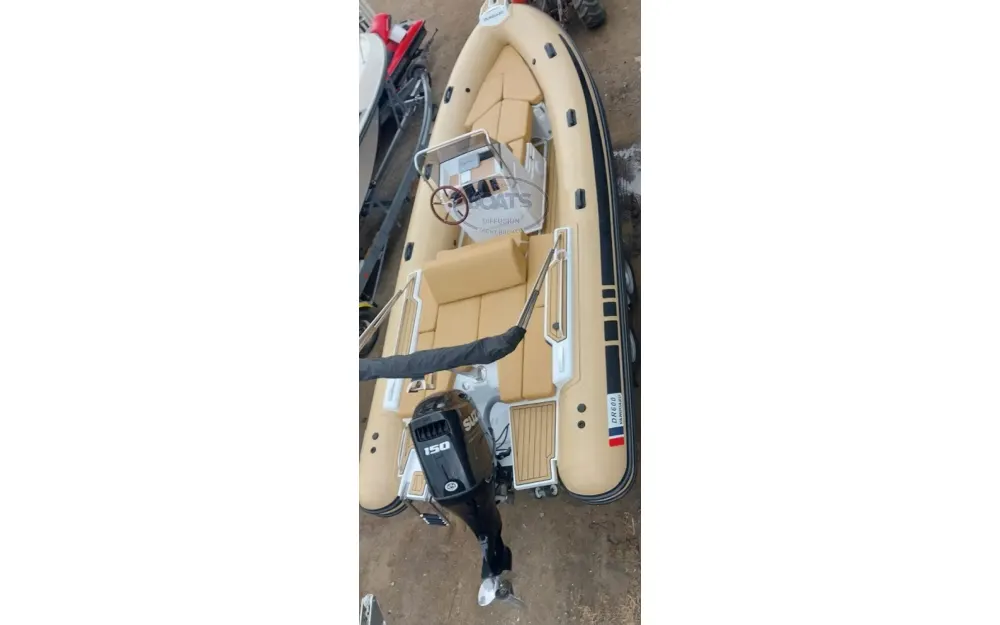 slider 1 Vanguard Marine DR-600