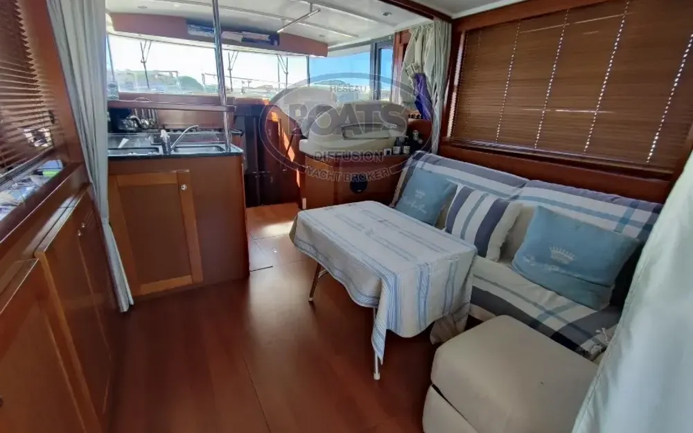 slider 1 Beneteau Swift Trawler 44