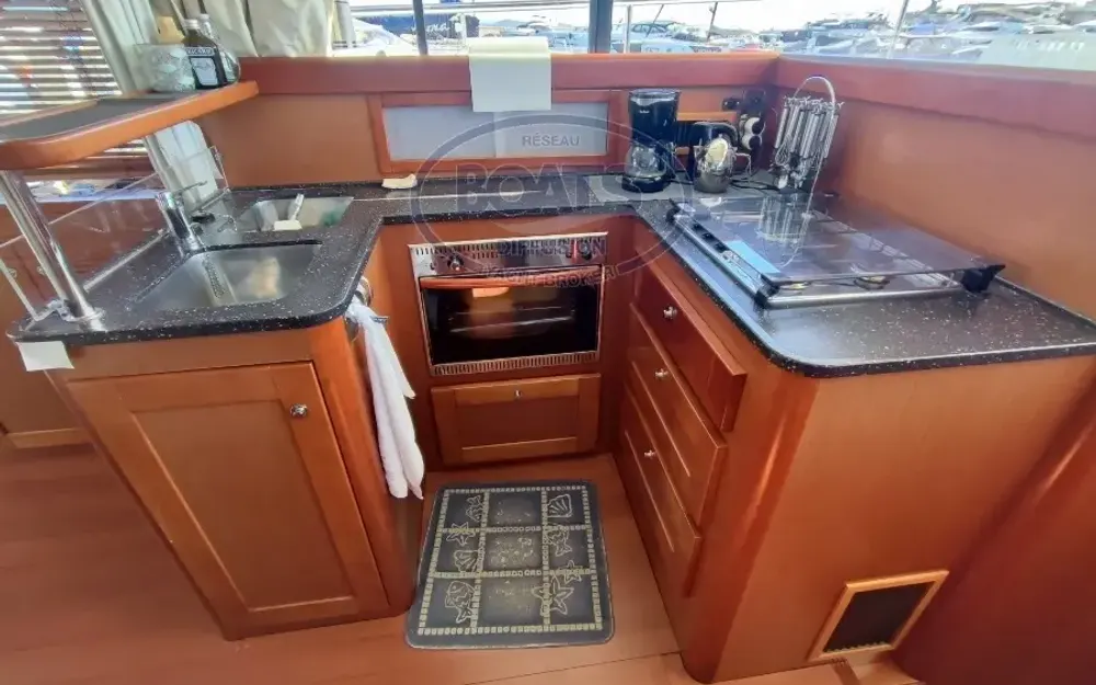 slider 3 Beneteau Swift Trawler 44