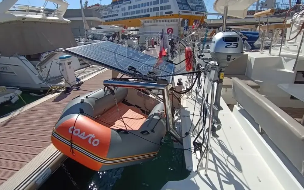 slider 13 Lagoon  400