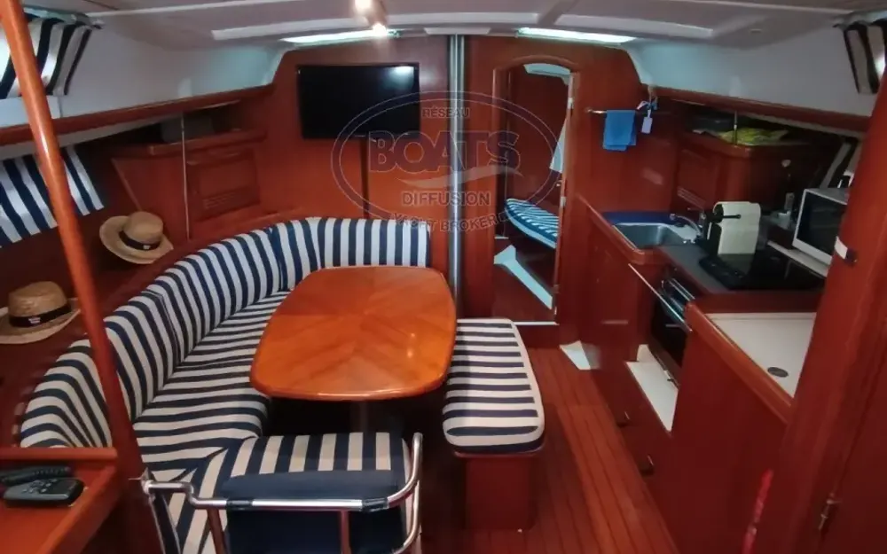 slider 3 Beneteau Oceanis 393 Clipper