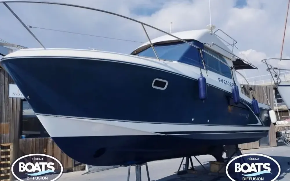 slider 0 Beneteau Antares Serie 9