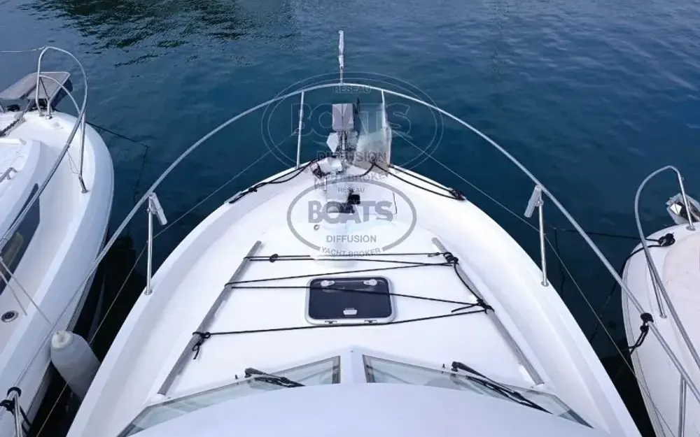 slider 14 Beneteau Antares Serie 9