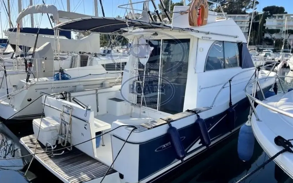 slider 1 Beneteau Antares Serie 9