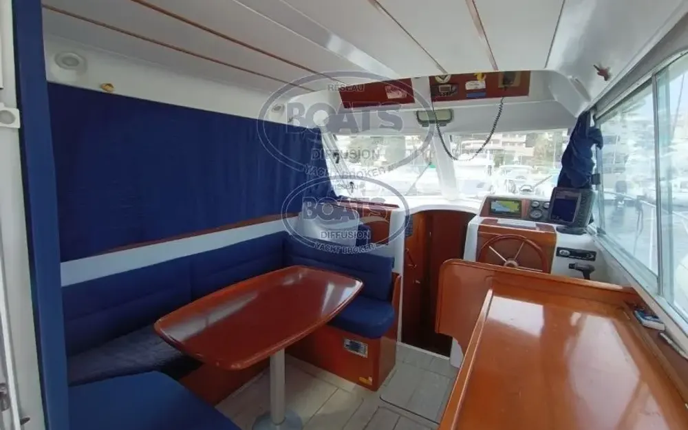 slider 3 Beneteau Antares Serie 9