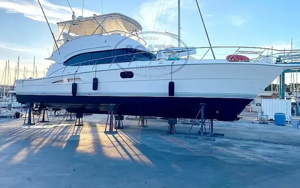 slider 2 Riviera  58 Open Flybridge