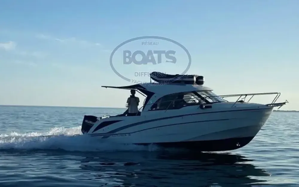 slider 5 Beneteau Antares 8 OB
