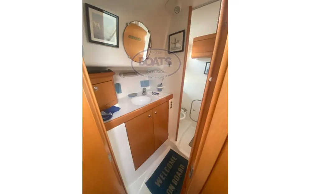 slider 2 Beneteau Antares 10.80