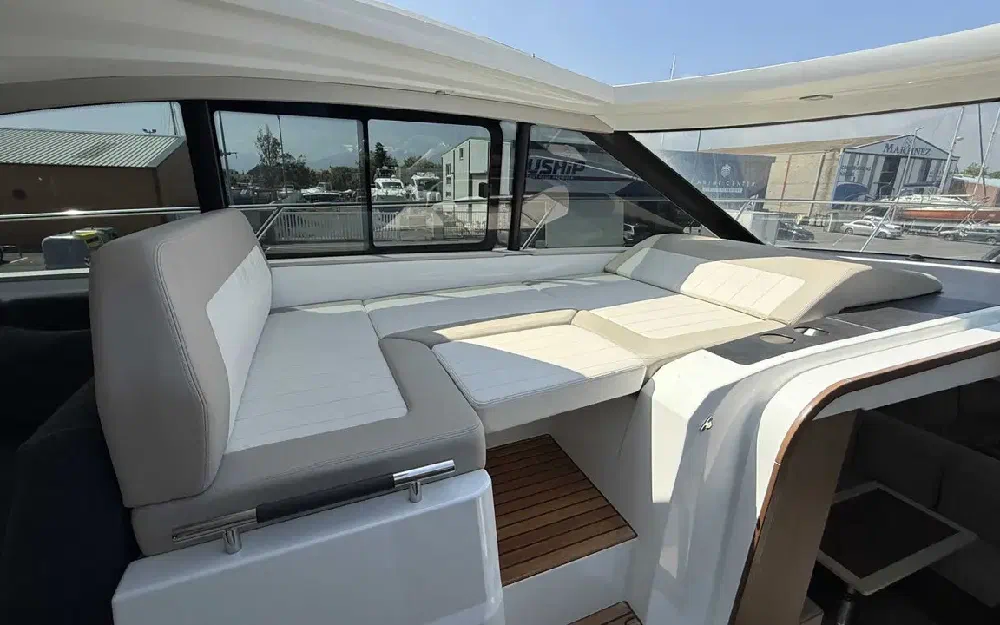 slider 23 Jeanneau Leader 46