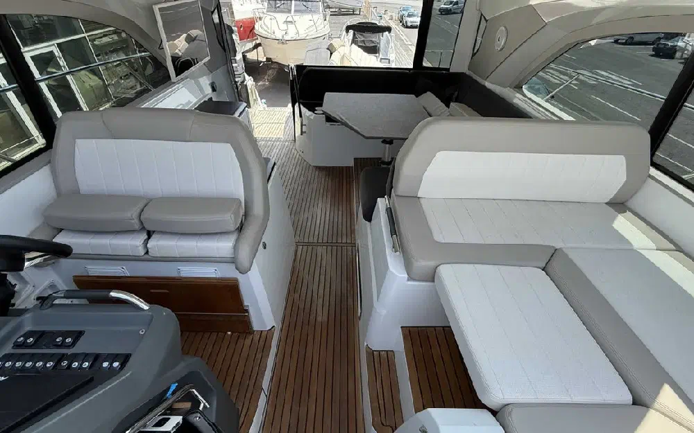 slider 24 Jeanneau Leader 46