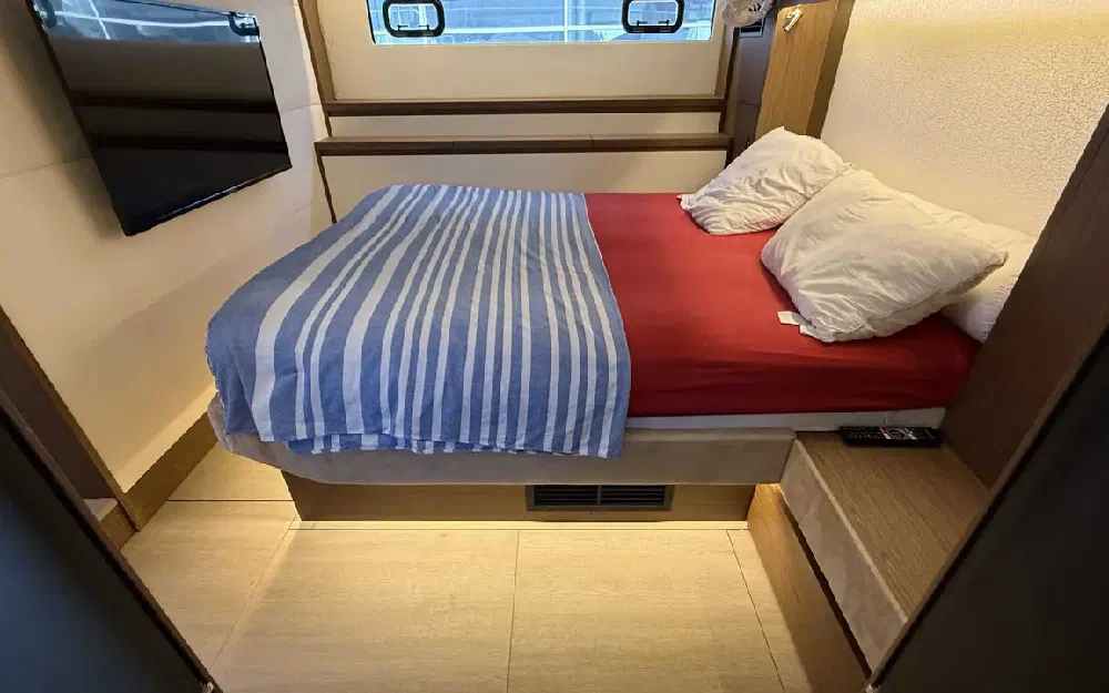 slider 31 Jeanneau Leader 46