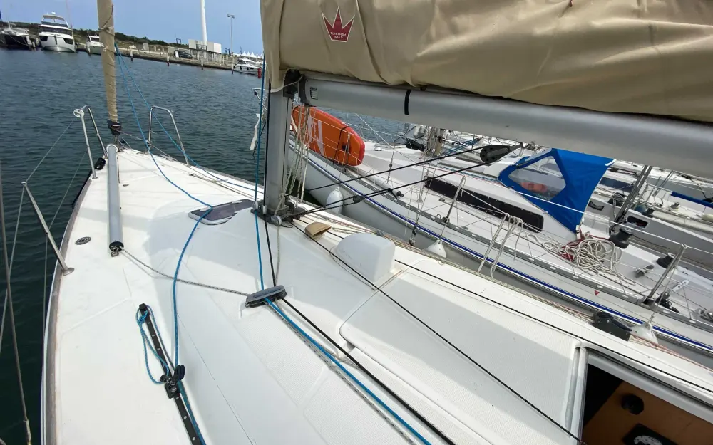 slider 14 Beneteau First 27.7