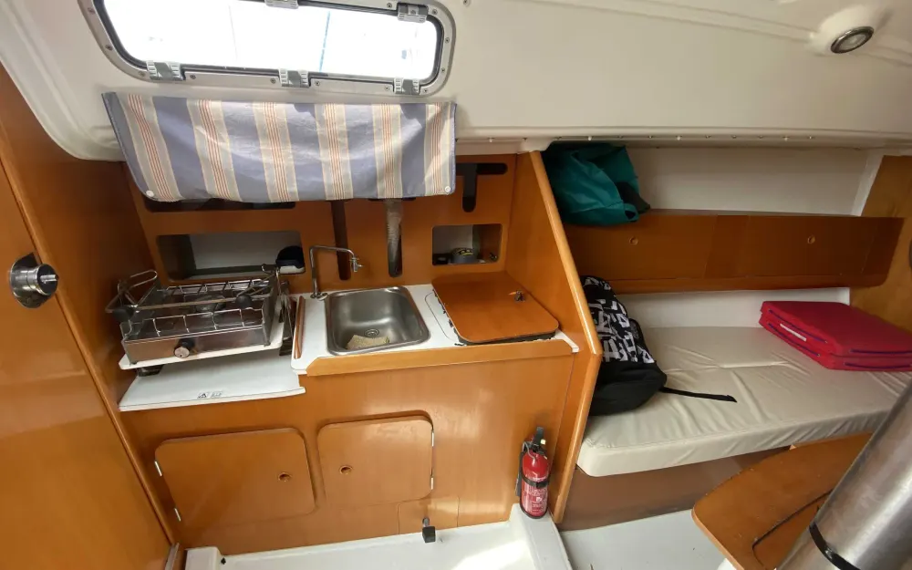 slider 5 Beneteau First 27.7