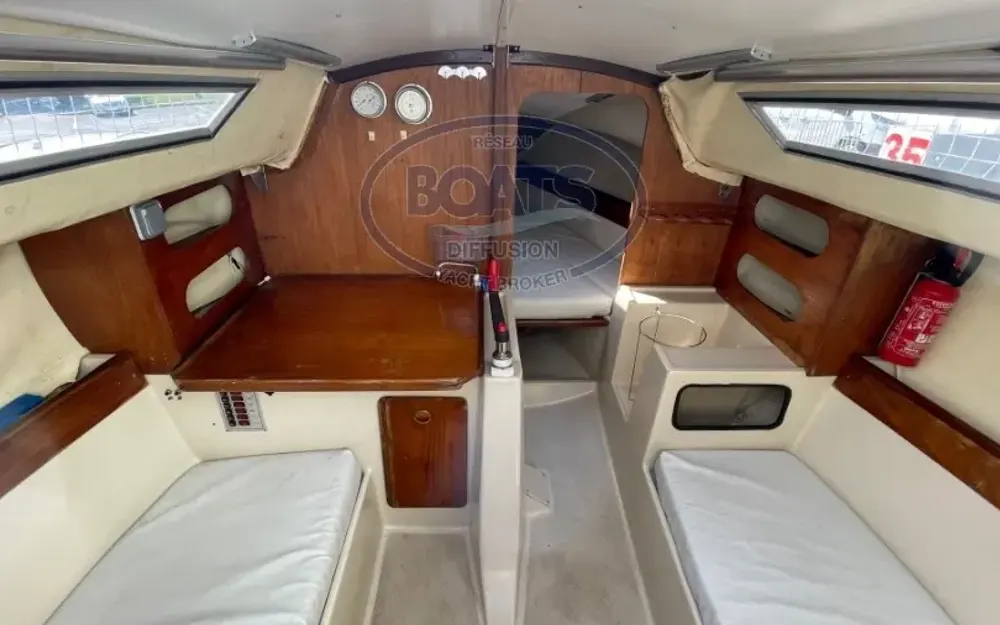 slider 3 Beneteau First 22