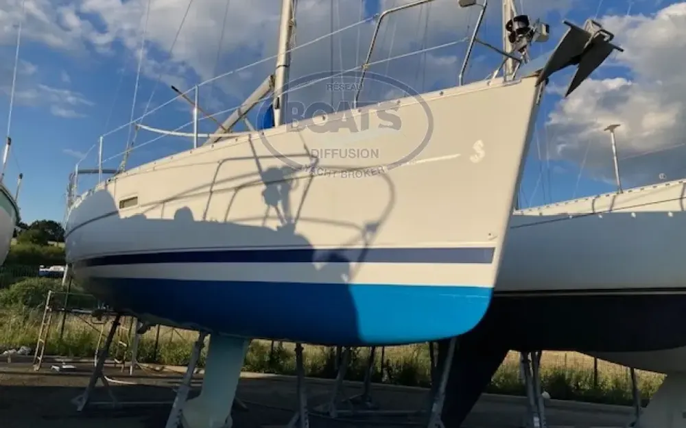 slider 5 Beneteau Oceanis 323 Clipper