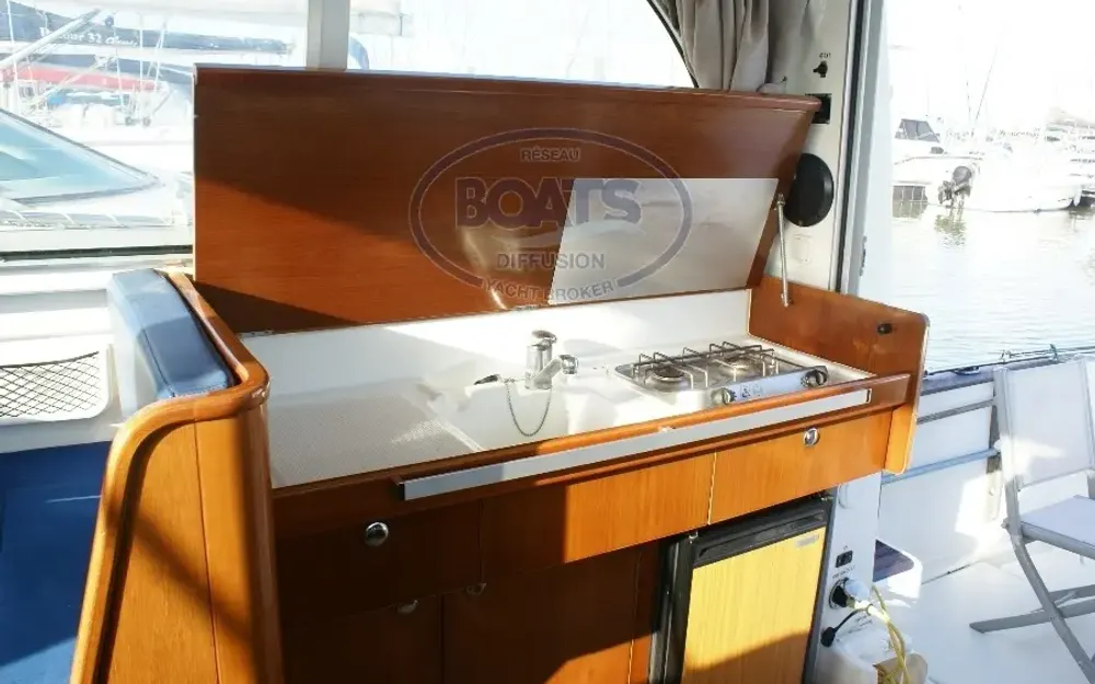 slider 3 Beneteau Antares Serie 9 Fly