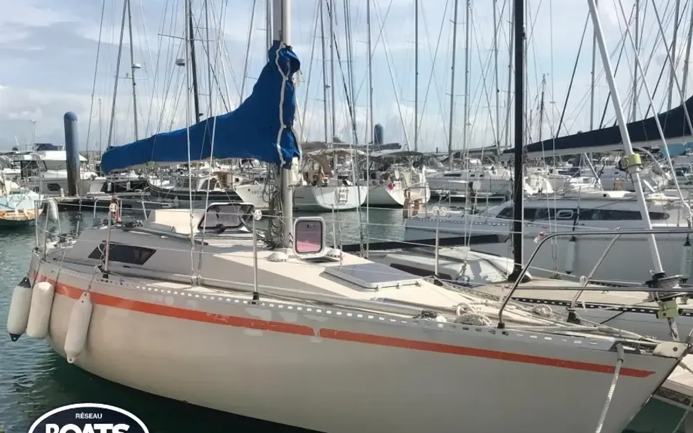 slider 0 Beneteau First 30