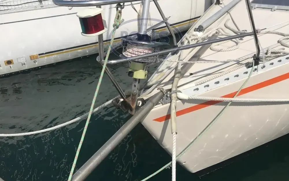slider 6 Beneteau First 30
