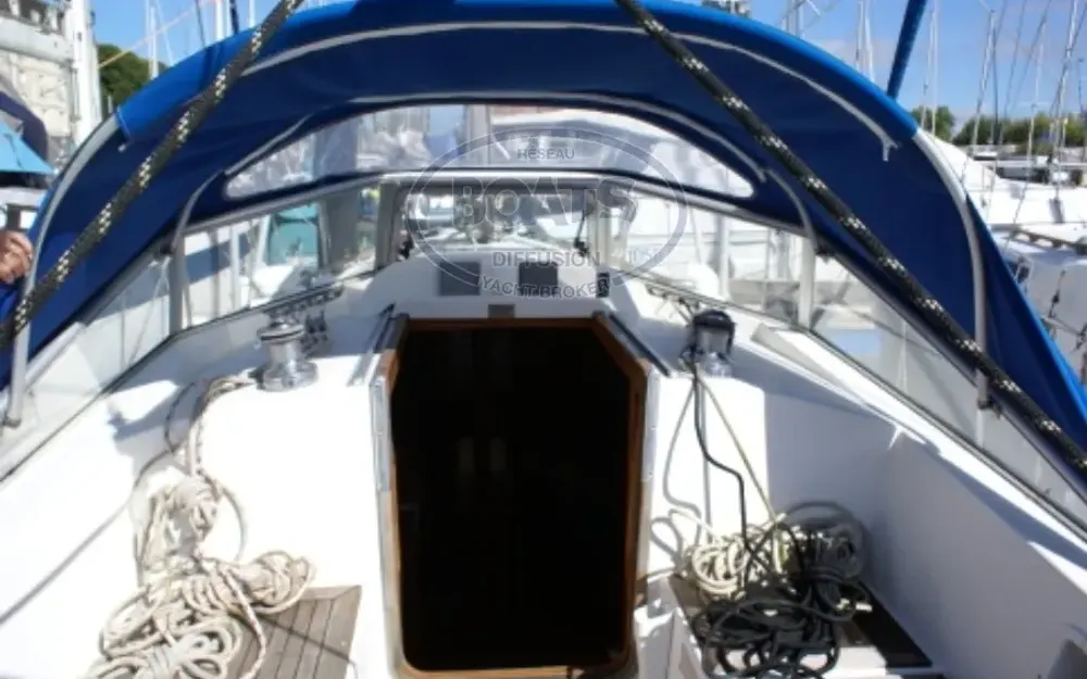 slider 11 Hallberg Rassy  31