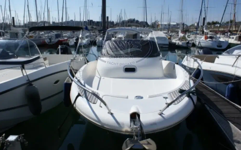 slider 3 Jeanneau Cap Camarat 755