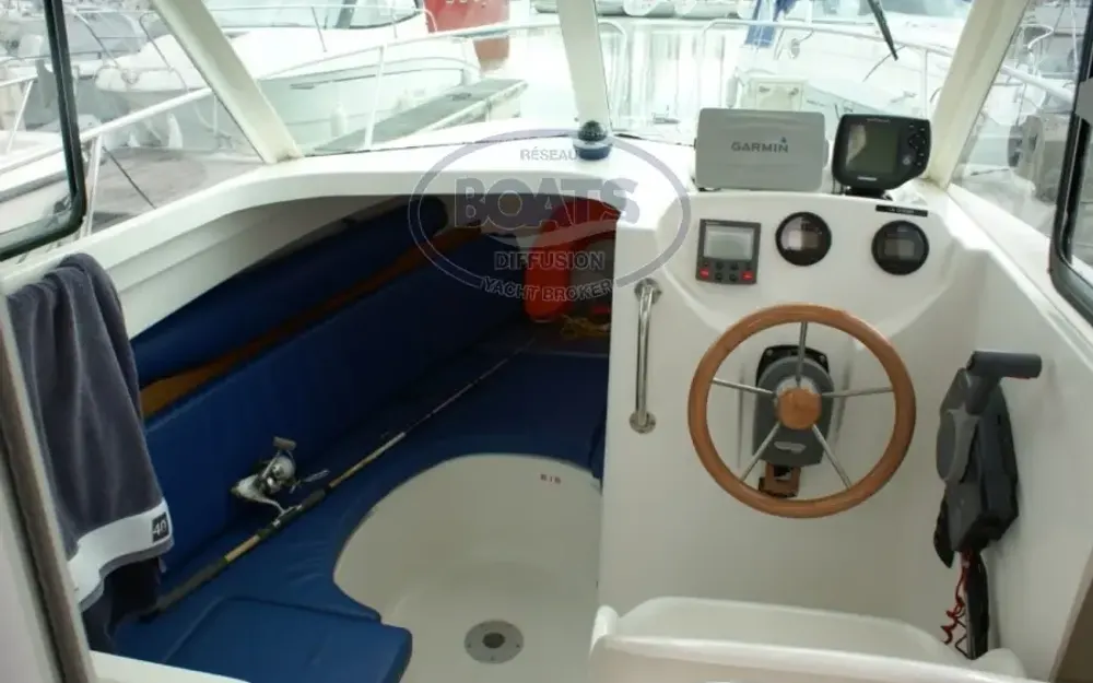 slider 8 Beneteau Antares 650