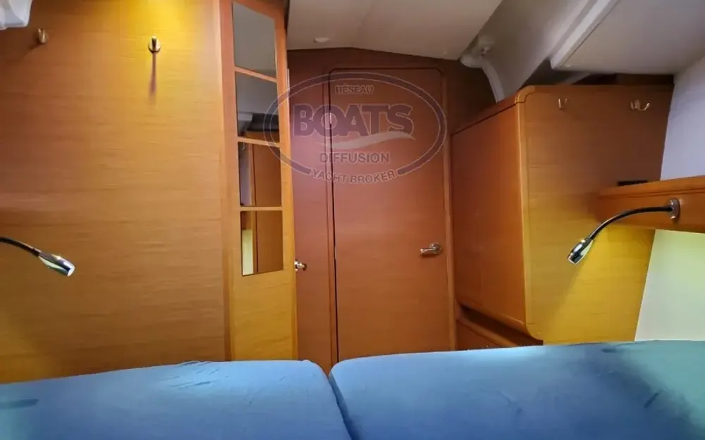 slider 4 Jeanneau Sun Odyssey 409