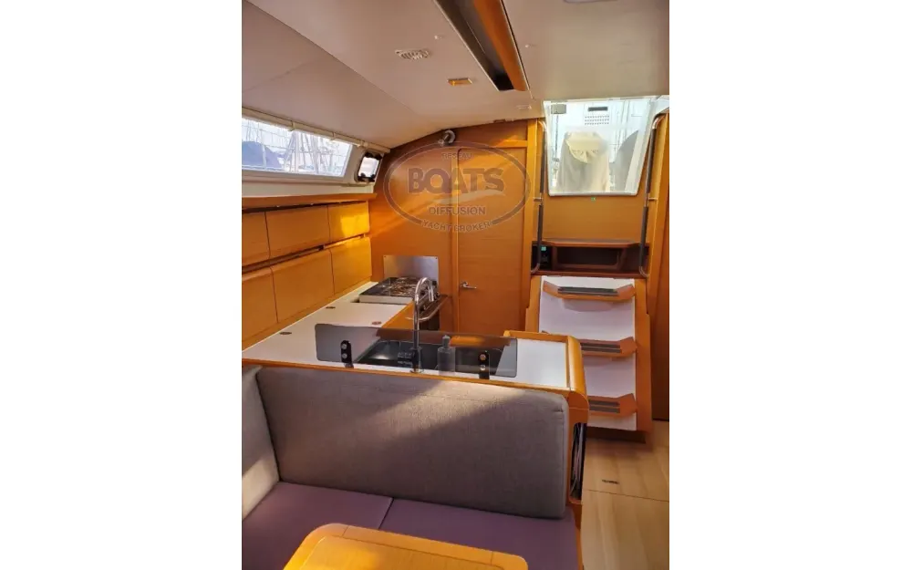 slider 8 Jeanneau Sun Odyssey 409